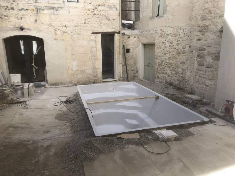 POSE PISCINE COQUE MOINS DE 10M2 GARD marine 
